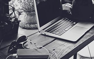 DeepL翻译能翻职业教育实训方案吗，技术与实践的深度对话